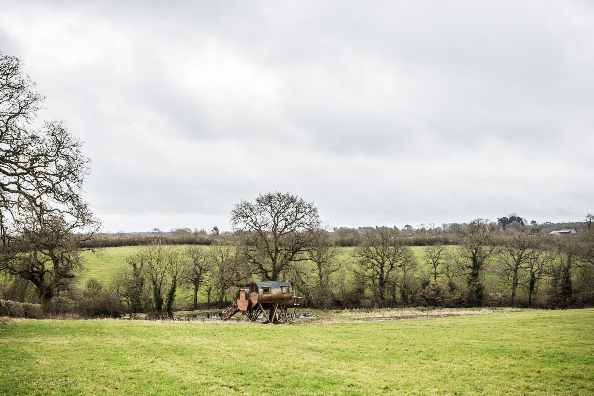 Unikátní stromový dům v Anglii