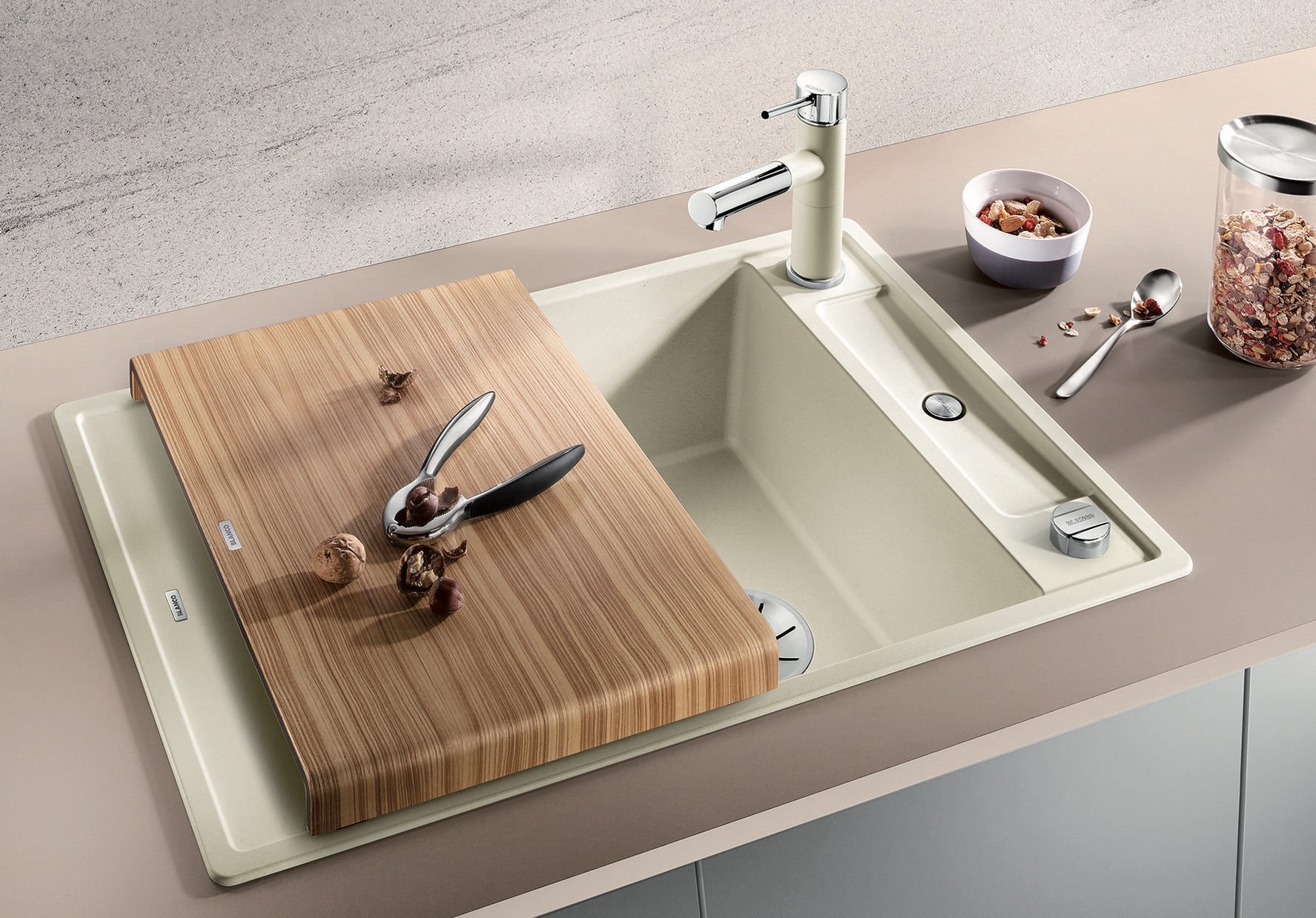 Vybíráme dřez do kuchyně