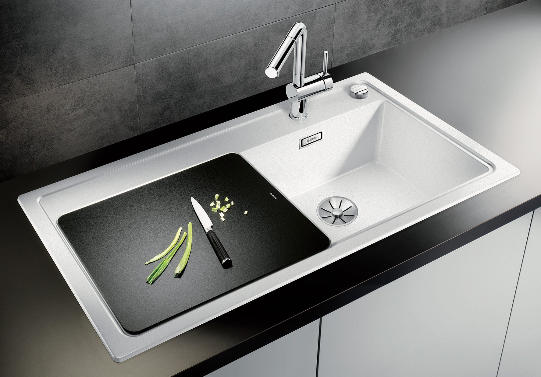 Vybíráme dřez do kuchyně