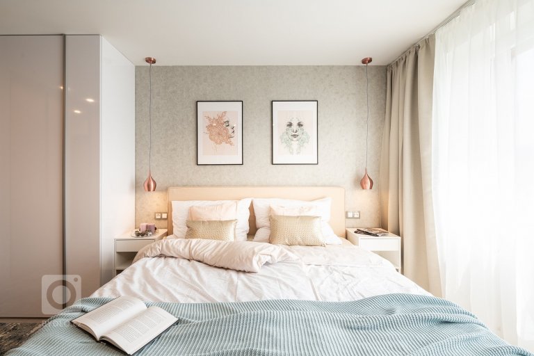 add picture to album