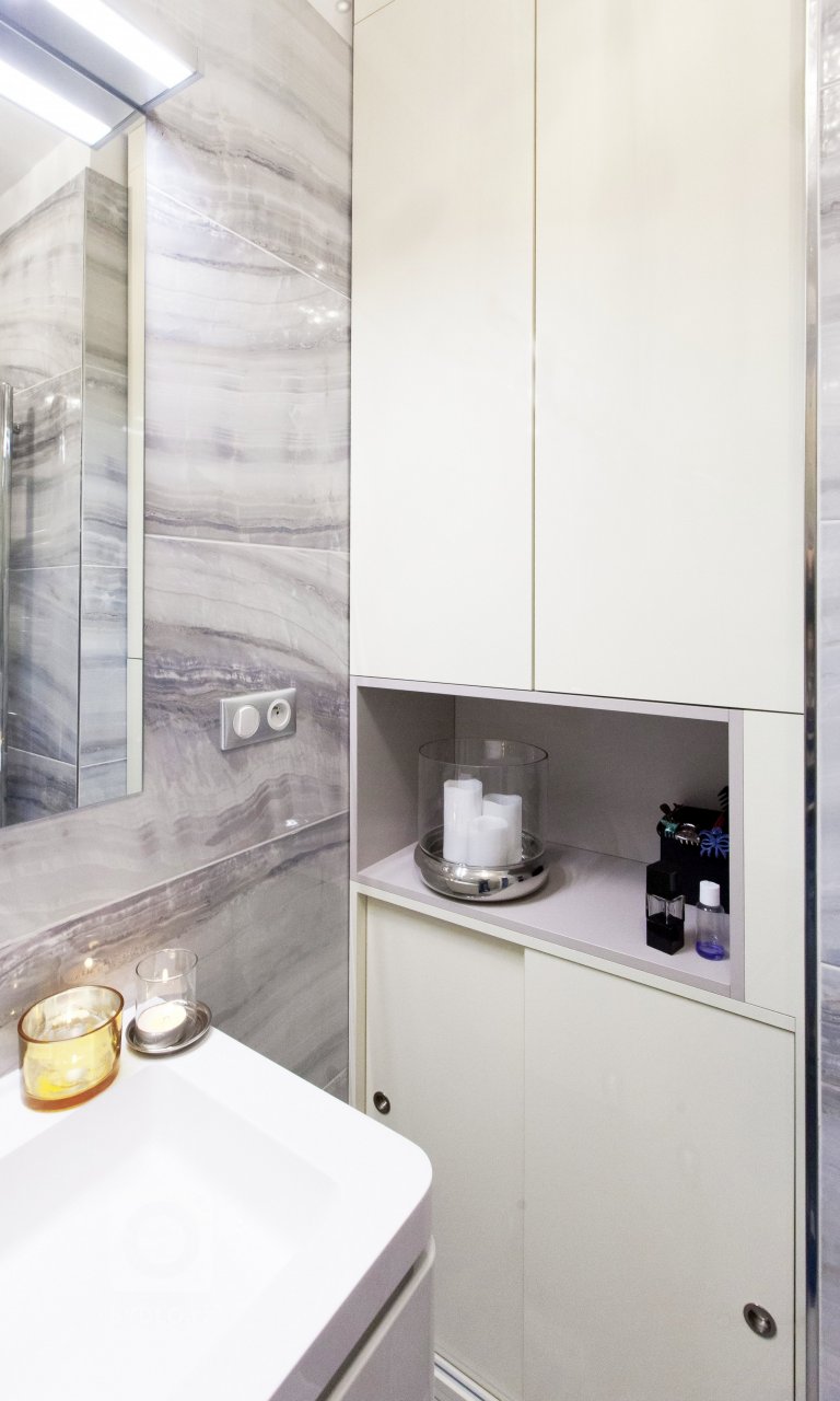 add picture to album