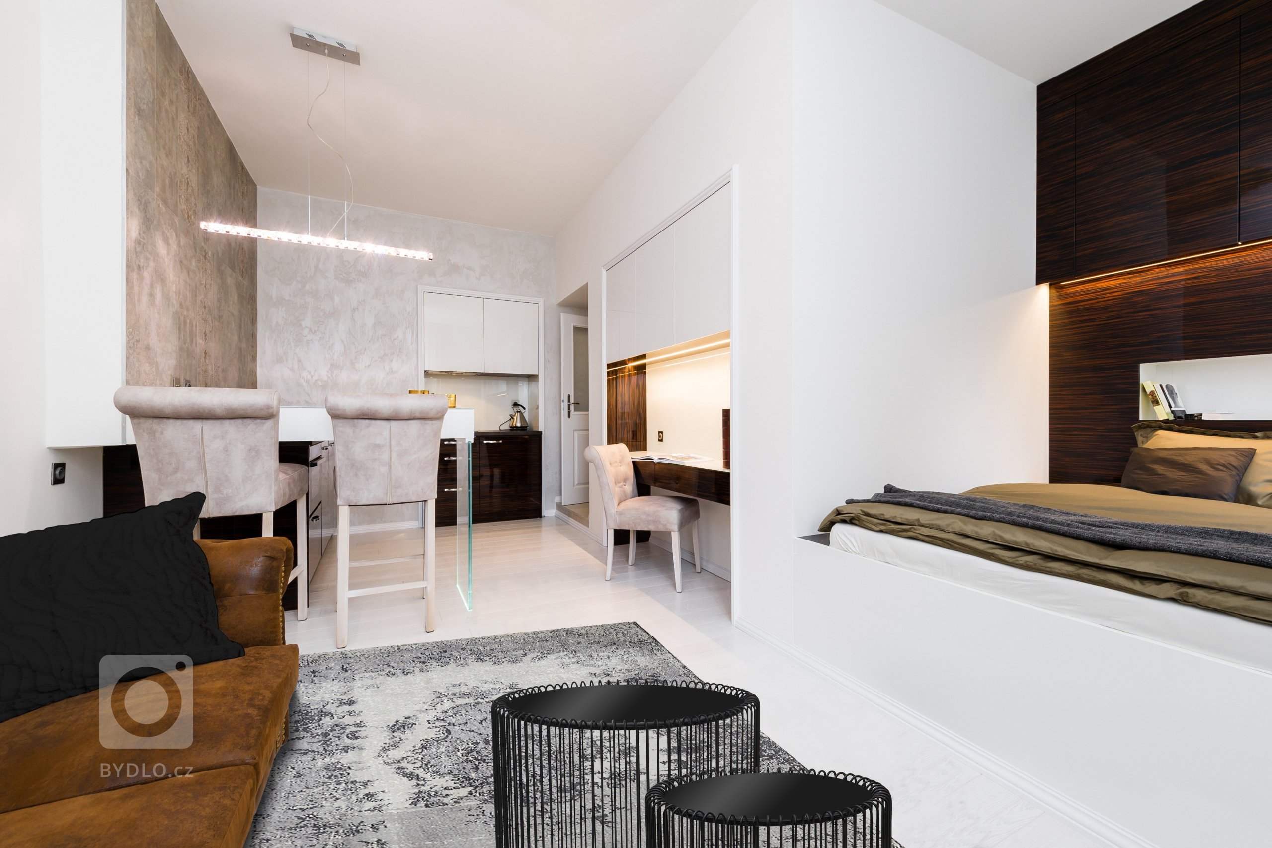 Garsonka je určena pro krátkodobé pronájmy cizincům. A pokud v ní chcete být ubytovaní, naleznete ji i na mezinárodním ubytovacím portálu Air BNB. Na…