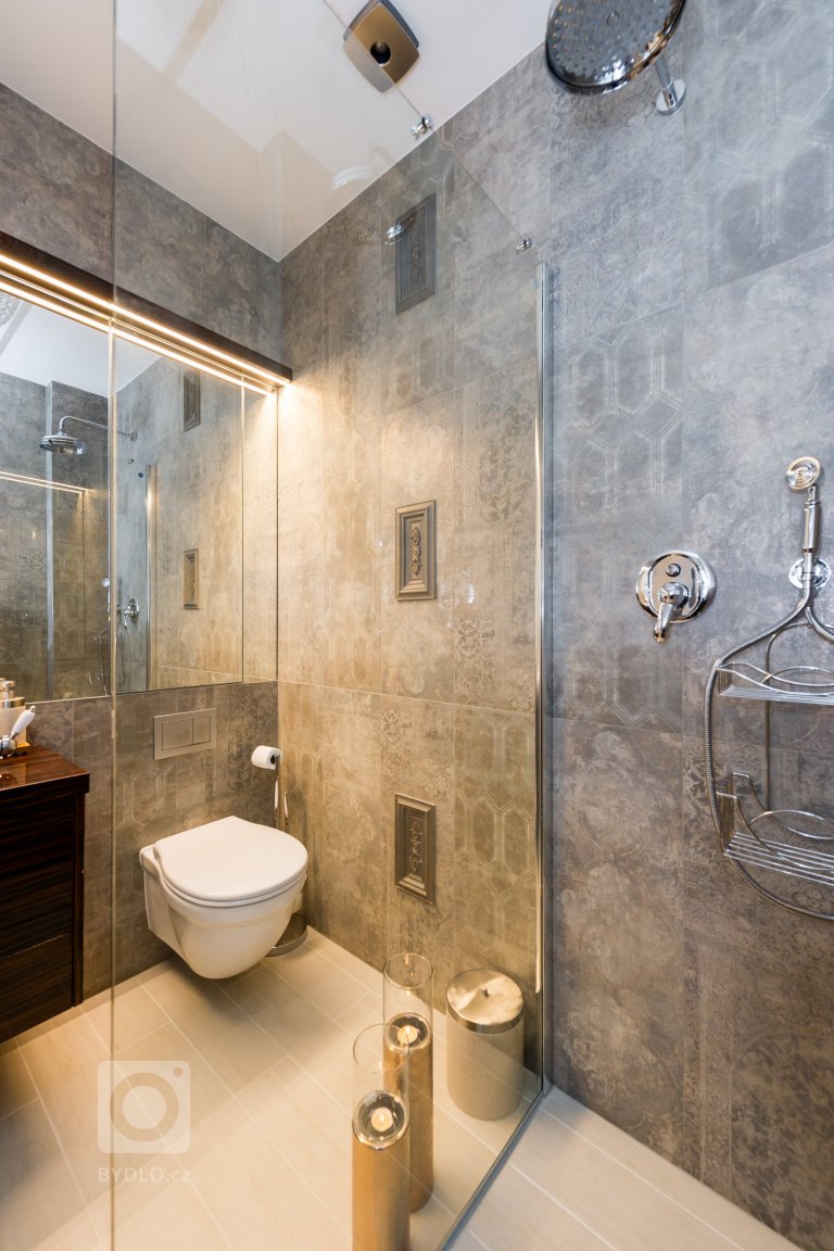 add picture to album