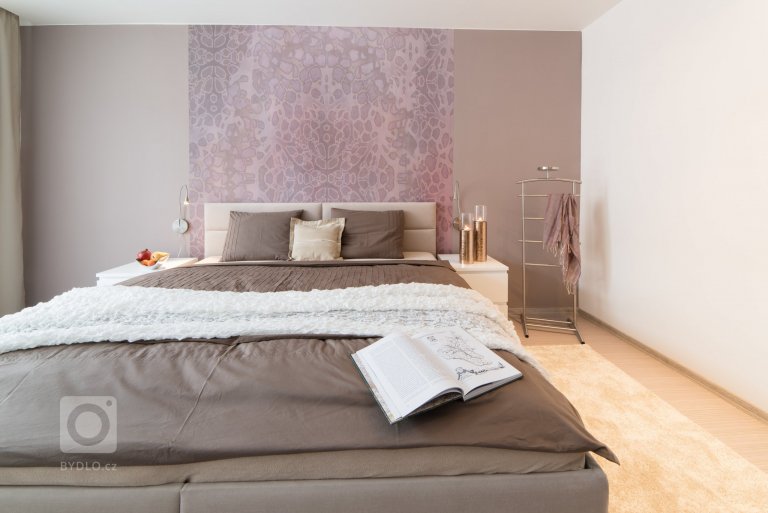 add picture to album