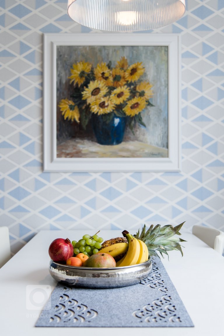 add picture to album