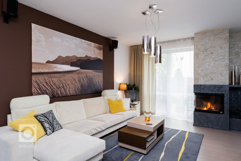 add picture to album