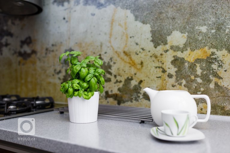 add picture to album