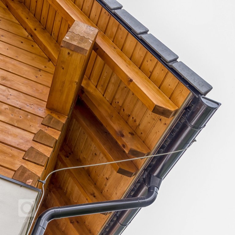 add picture to album