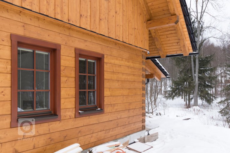 add picture to album