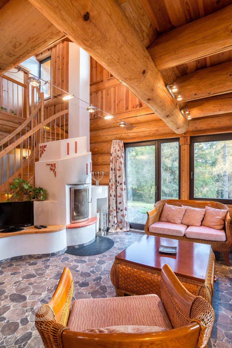 add picture to album