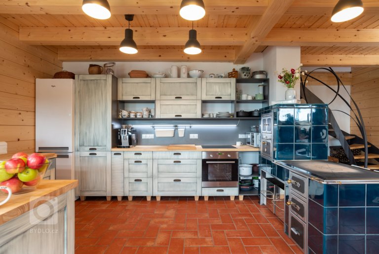 add picture to album