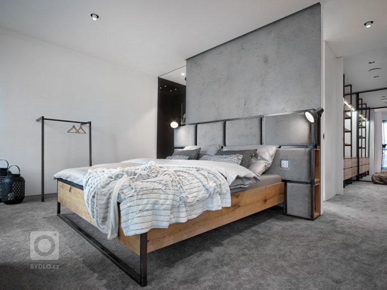 add picture to album