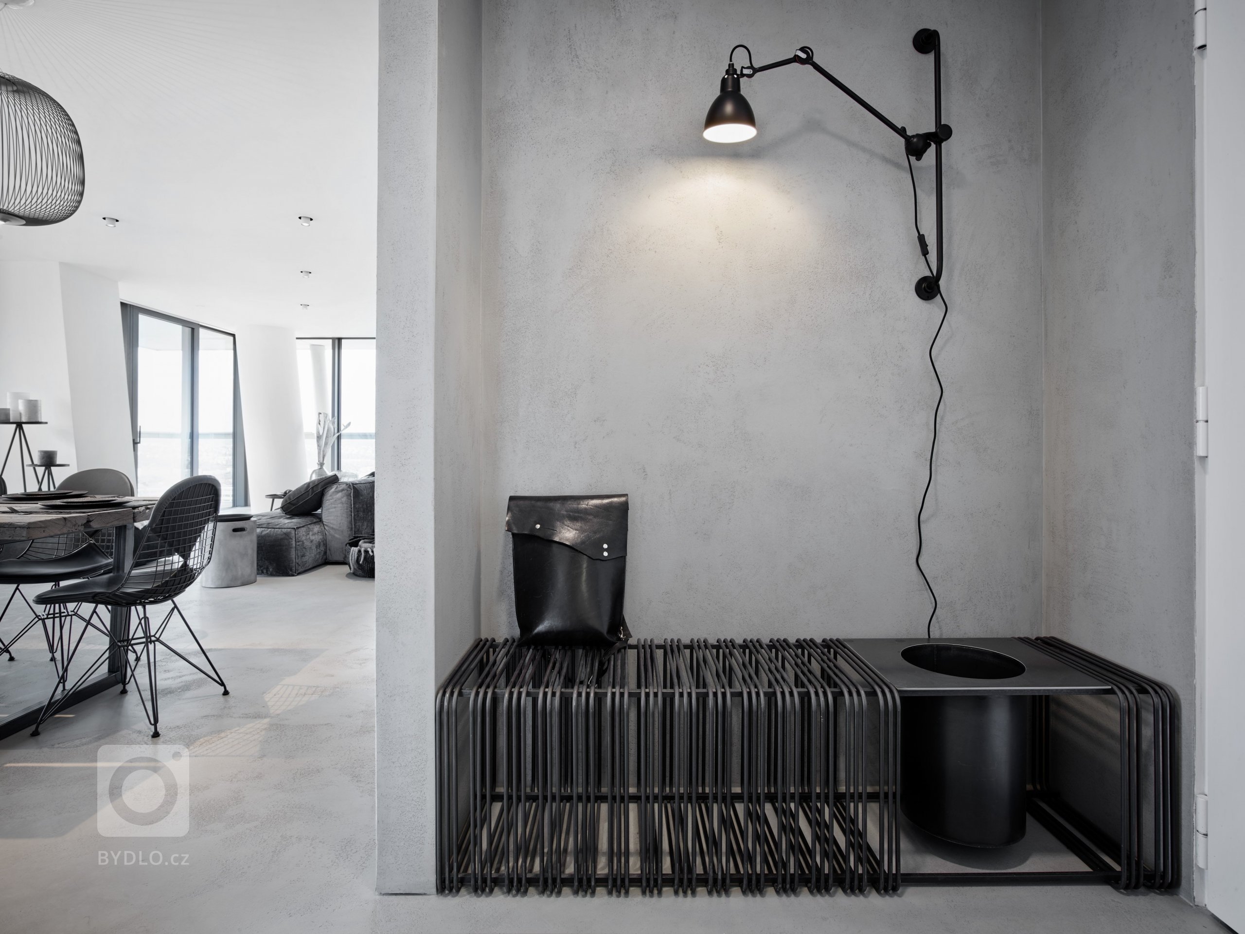 INTERIÉR BYTU&nbsp;V-Tower

Dispozice &ndash; Jedná se o novostavbu s pevně danou dispozicí. Dominantou tohoto interiéru je téměř 360&deg; panoramatický…