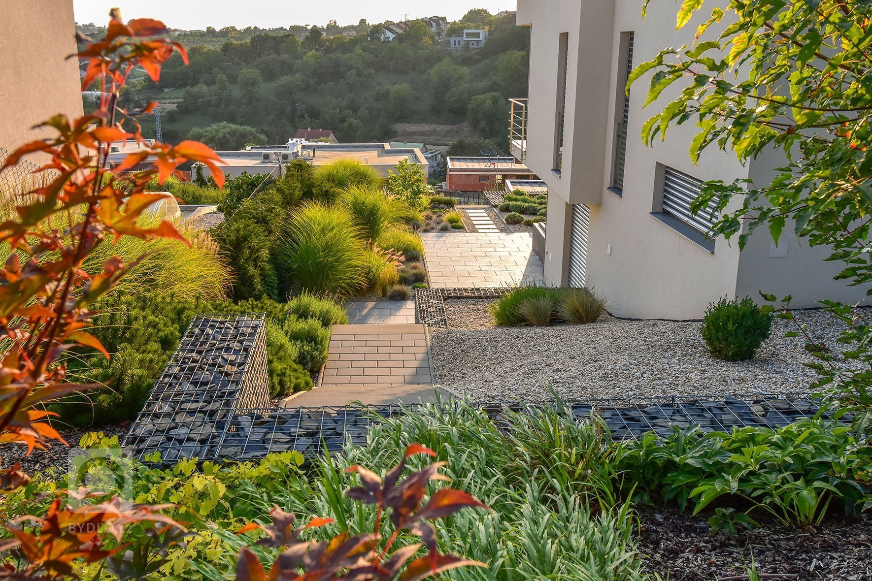 Pro toto místo a zahradu je typické, že ve svém programu a formě silně odráží progresivního a praktického ducha &bdquo;baťovského&ldquo; Zlína. Rozhodně si ale…