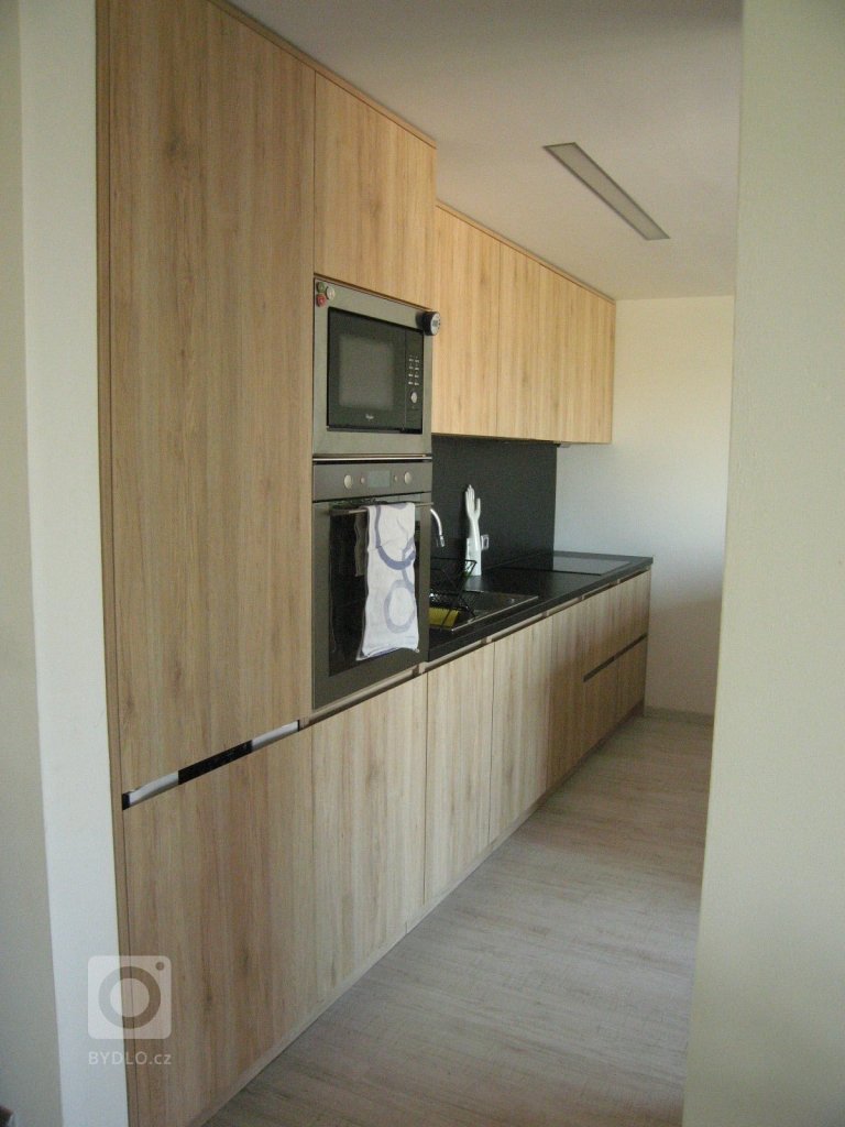 add picture to album