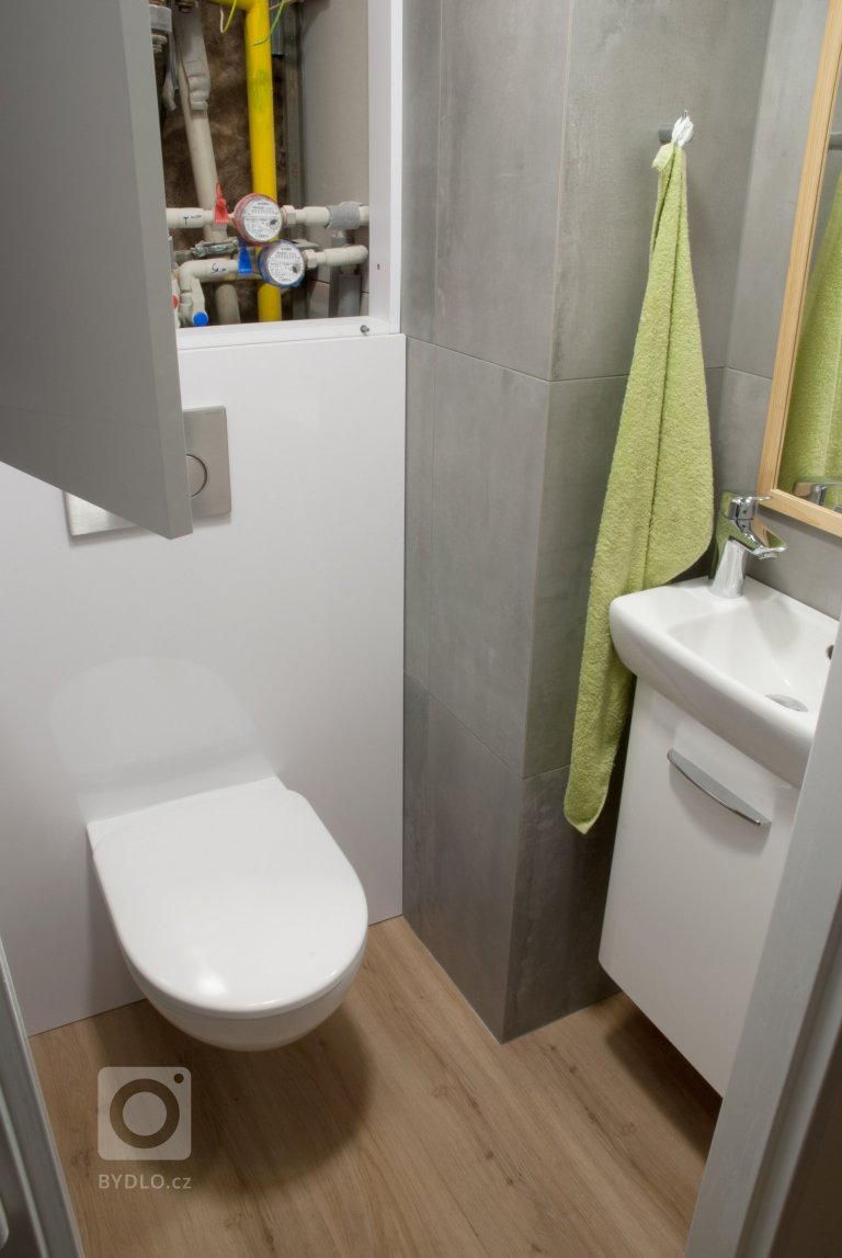 add picture to album