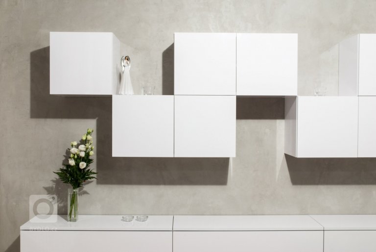 add picture to album