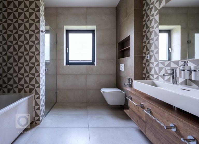 add picture to album