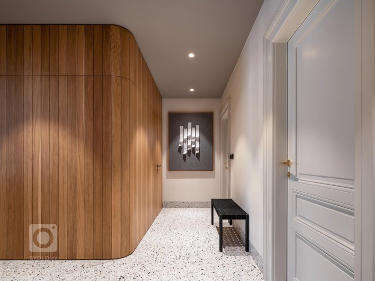 add picture to album