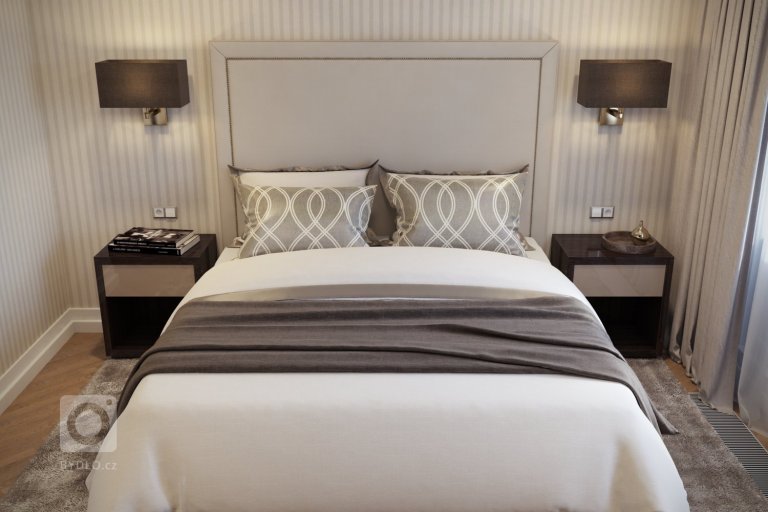 add picture to album