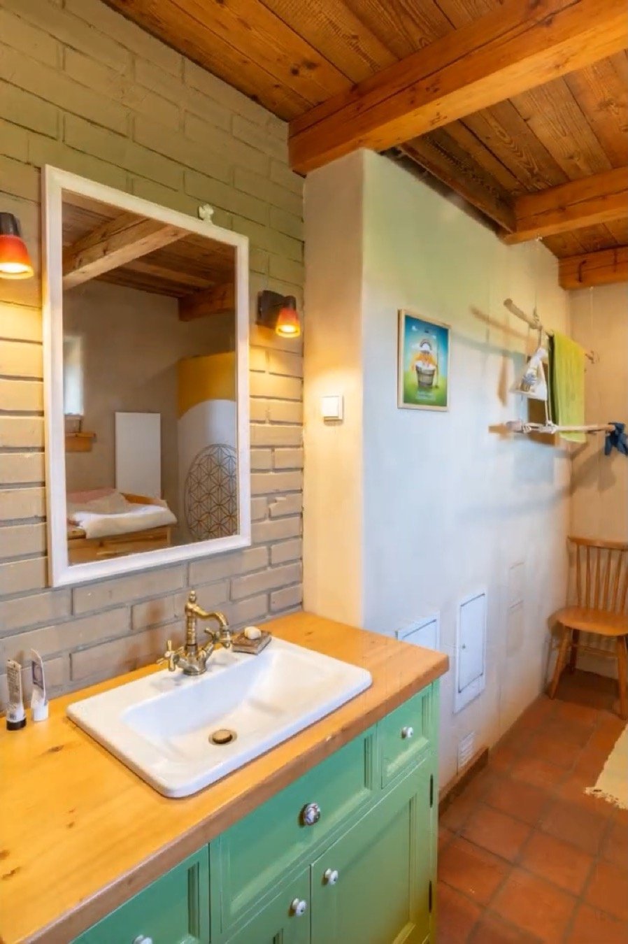 Energeticky soběstačná dřevostavba postavená svépomocí