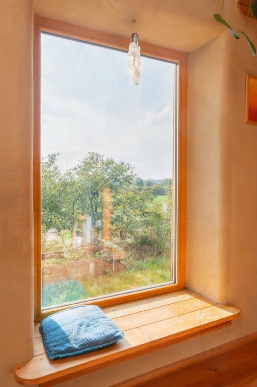 Energeticky soběstačná dřevostavba postavená svépomocí