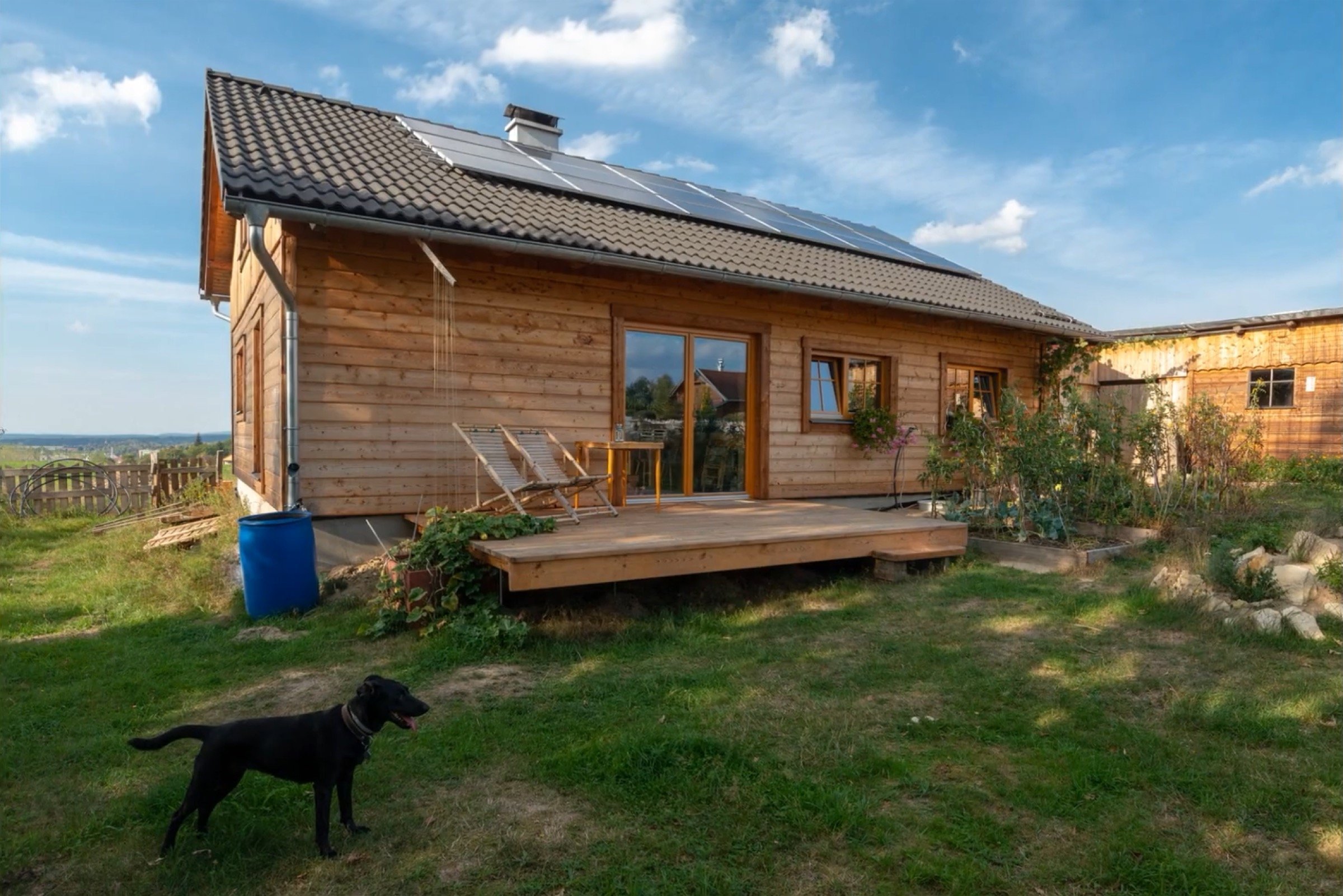 Energeticky soběstačná dřevostavba postavená svépomocí