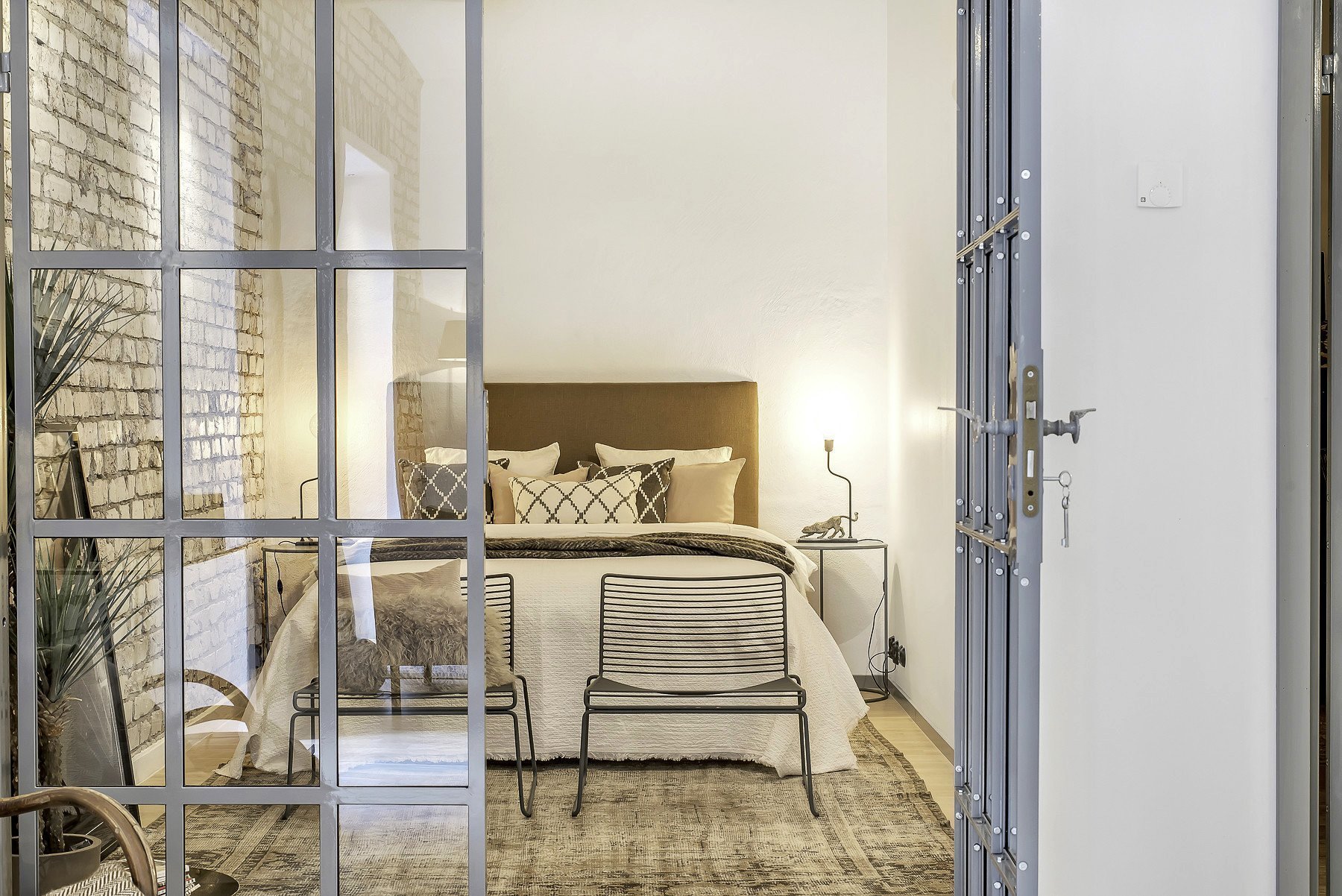 Romantické industriální podkroví