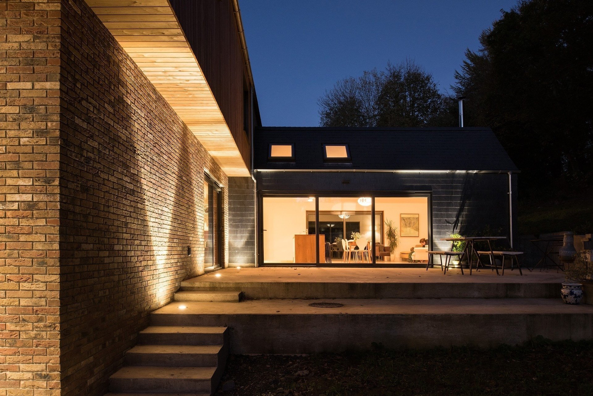 Rodinný dům ve tvaru kříže