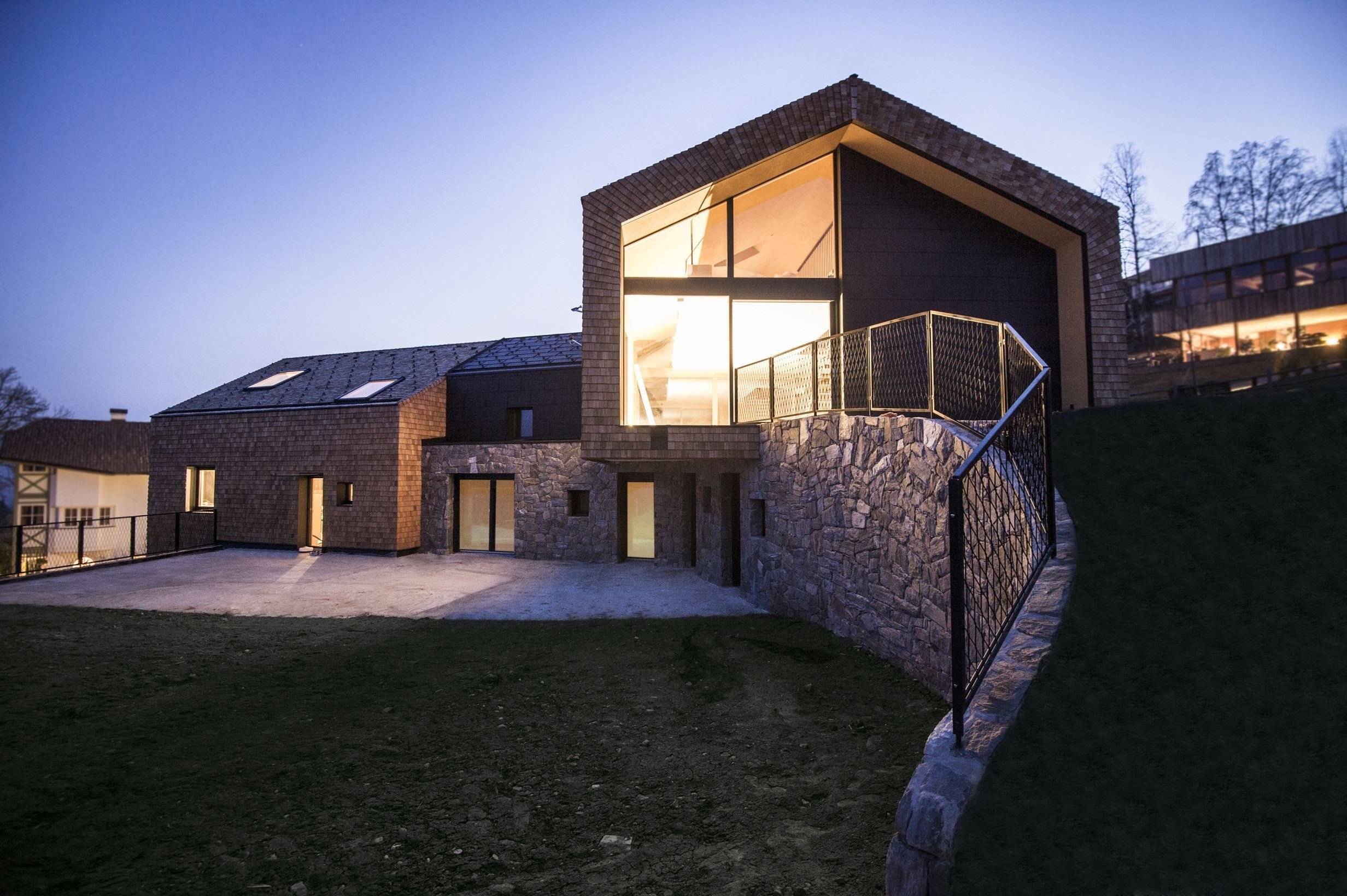 Vila v bývalém lomu s výhledem na Dolomity