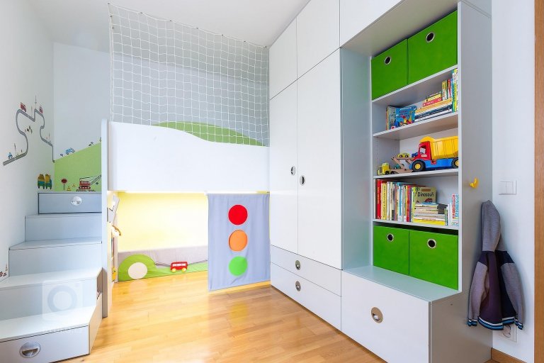 add picture to album