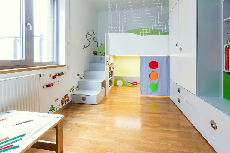 add picture to album