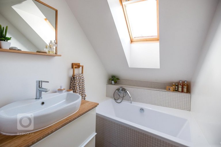 add picture to album