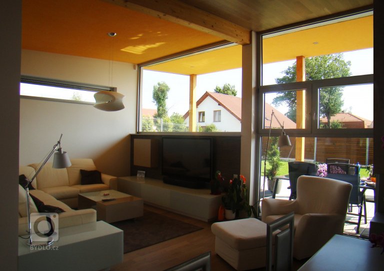 add picture to album