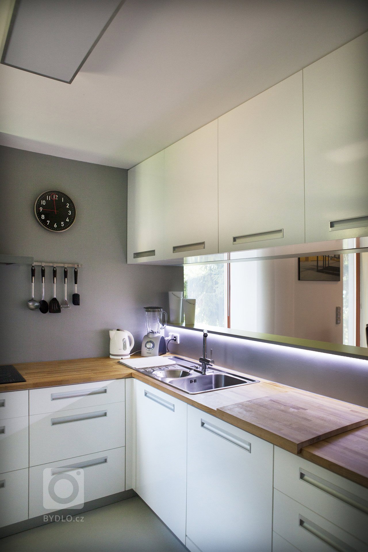 Interiér Kamenice - kuchyně