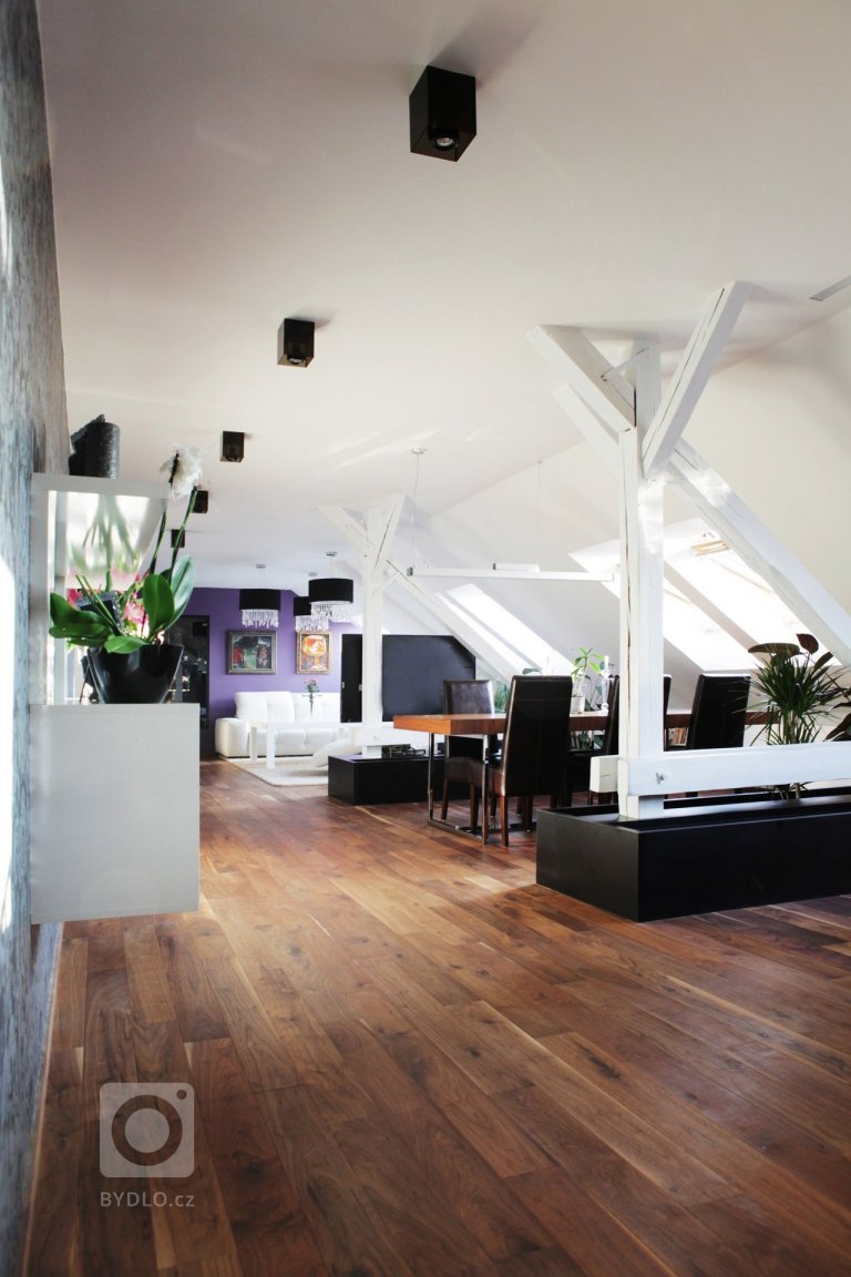 add picture to album