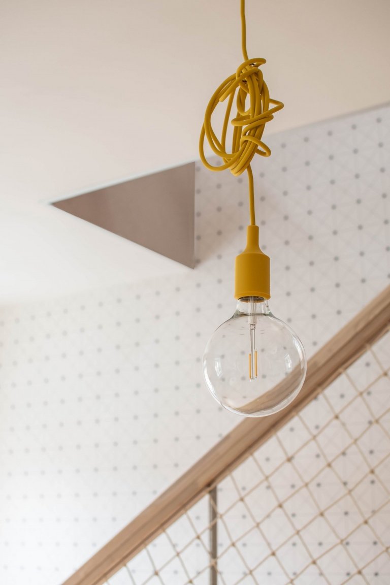 Byt v historickém domě na náměstí v Náměšti nad Oslavou. Tlusté zdi, z oken výhled na zámek, nevyužité podkroví, možnost terasy. Tohle vše nás zlákalo k…