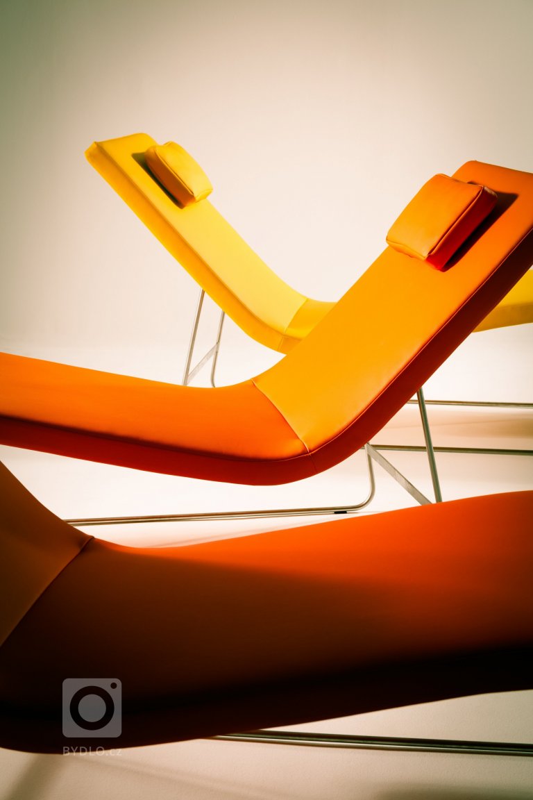 add picture to album