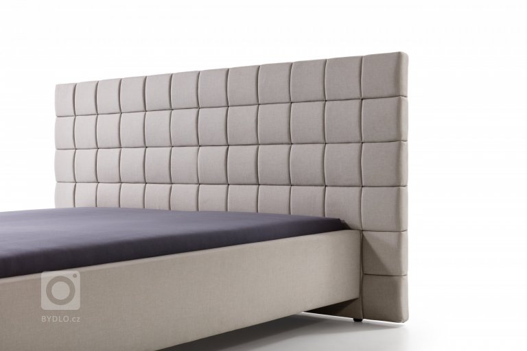 add picture to album