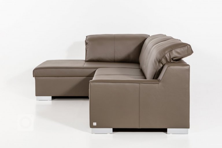 add picture to album