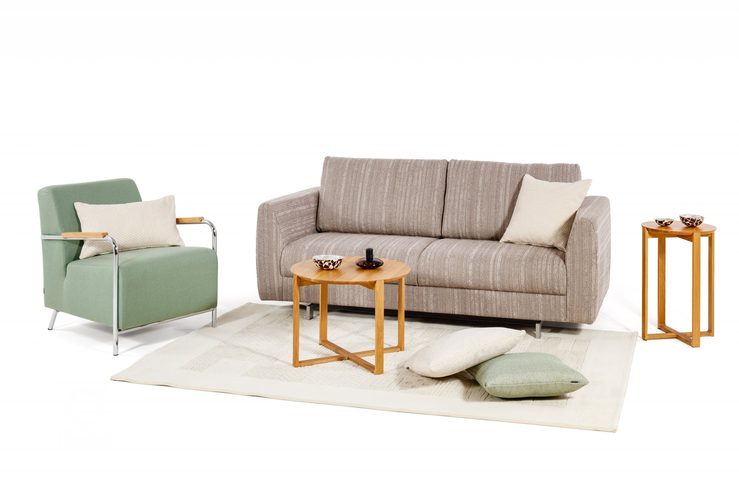 Pohodlné křeslo s prvky funkcionalismu
