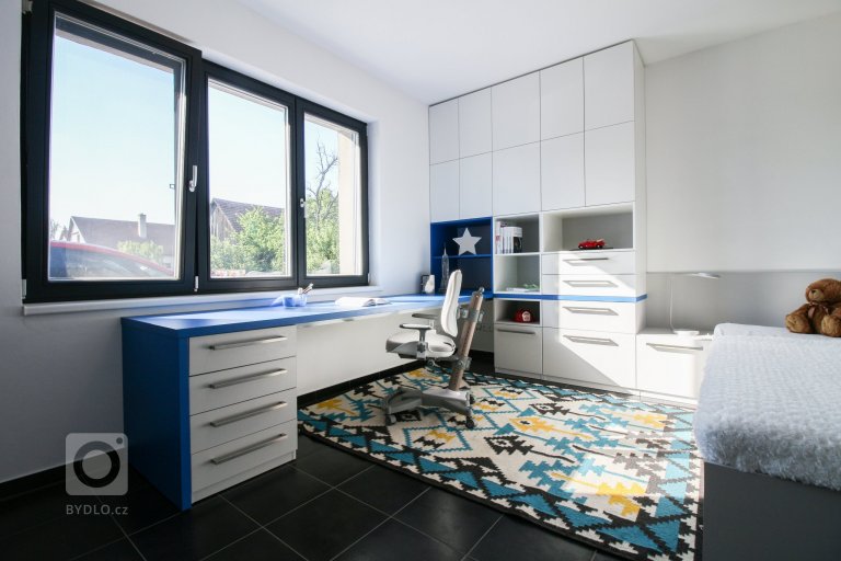 add picture to album