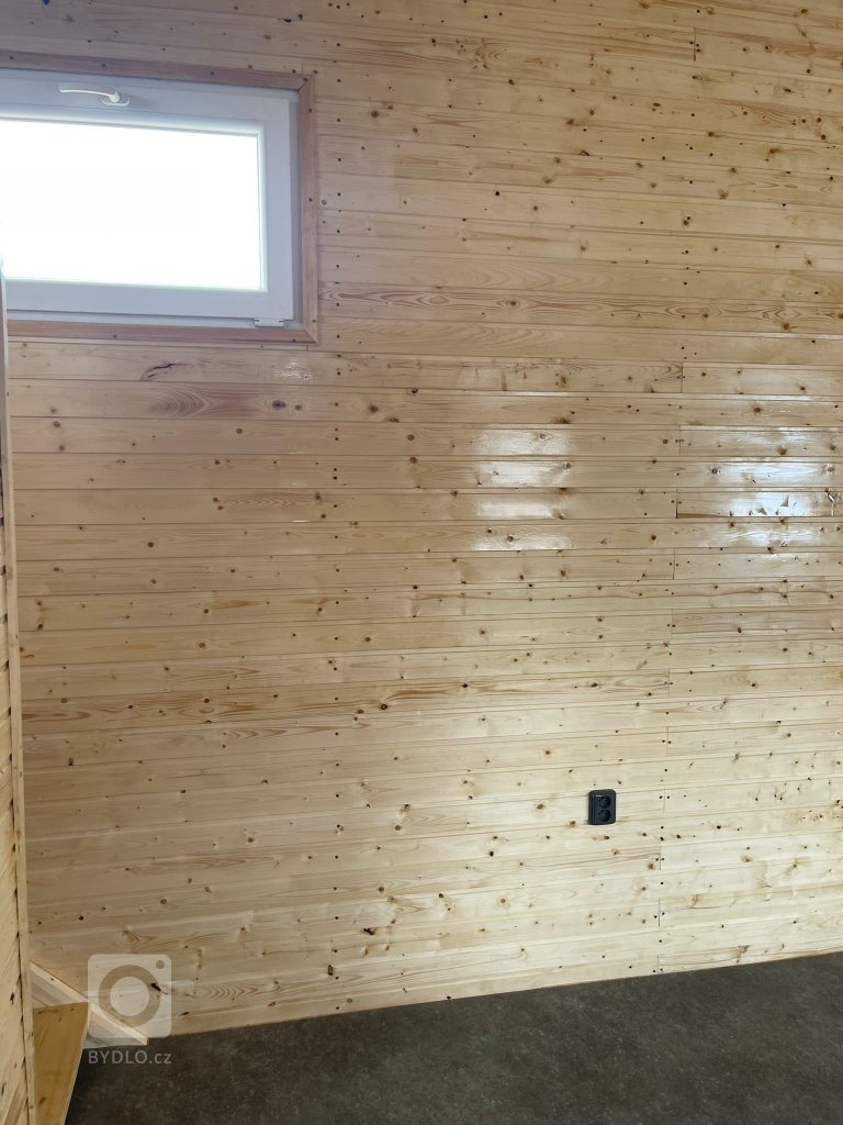 add picture to album