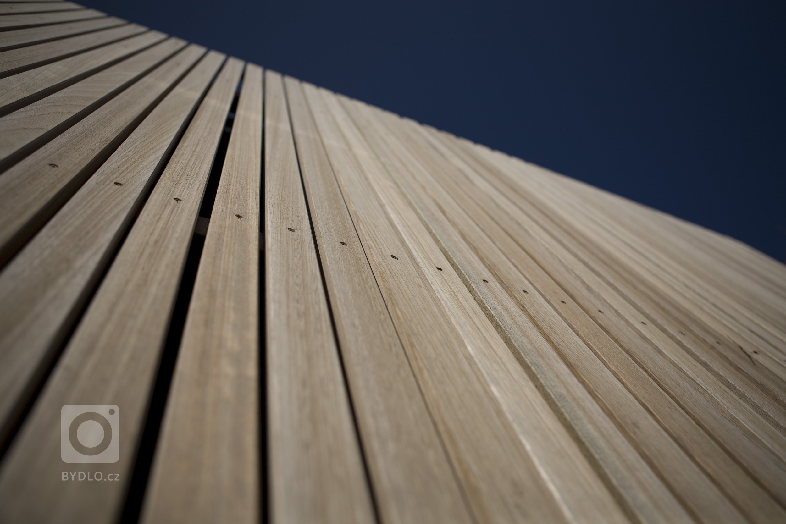 V minulosti klient rekonstruoval dva historické domy v centru města. Po několika letech užívání z jeho strany vznikla potřeba vytvořit separátní přechodné…