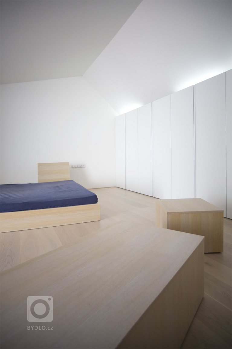 add picture to album