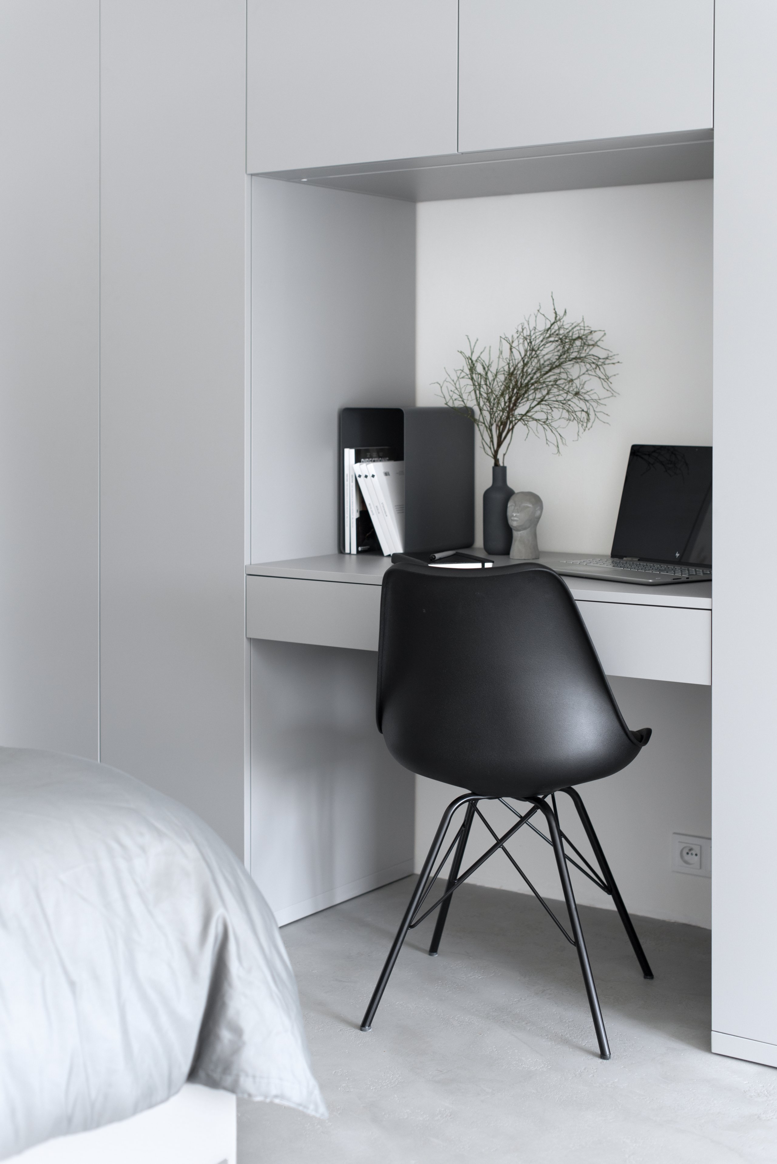 PROSTOR je místo, kde můžete realizovat své sny, vize a představy. Naše zkušenosti, rozhled, schopnosti a kreativita jsou vám k dispozici