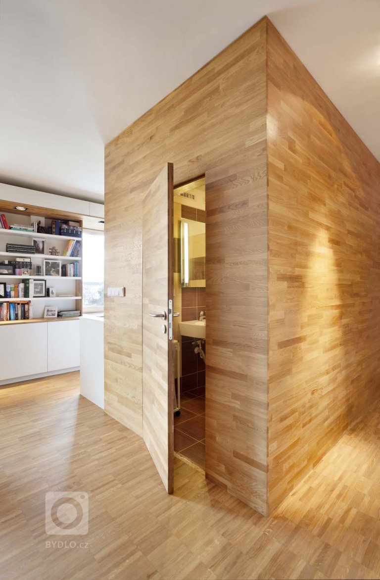 add picture to album