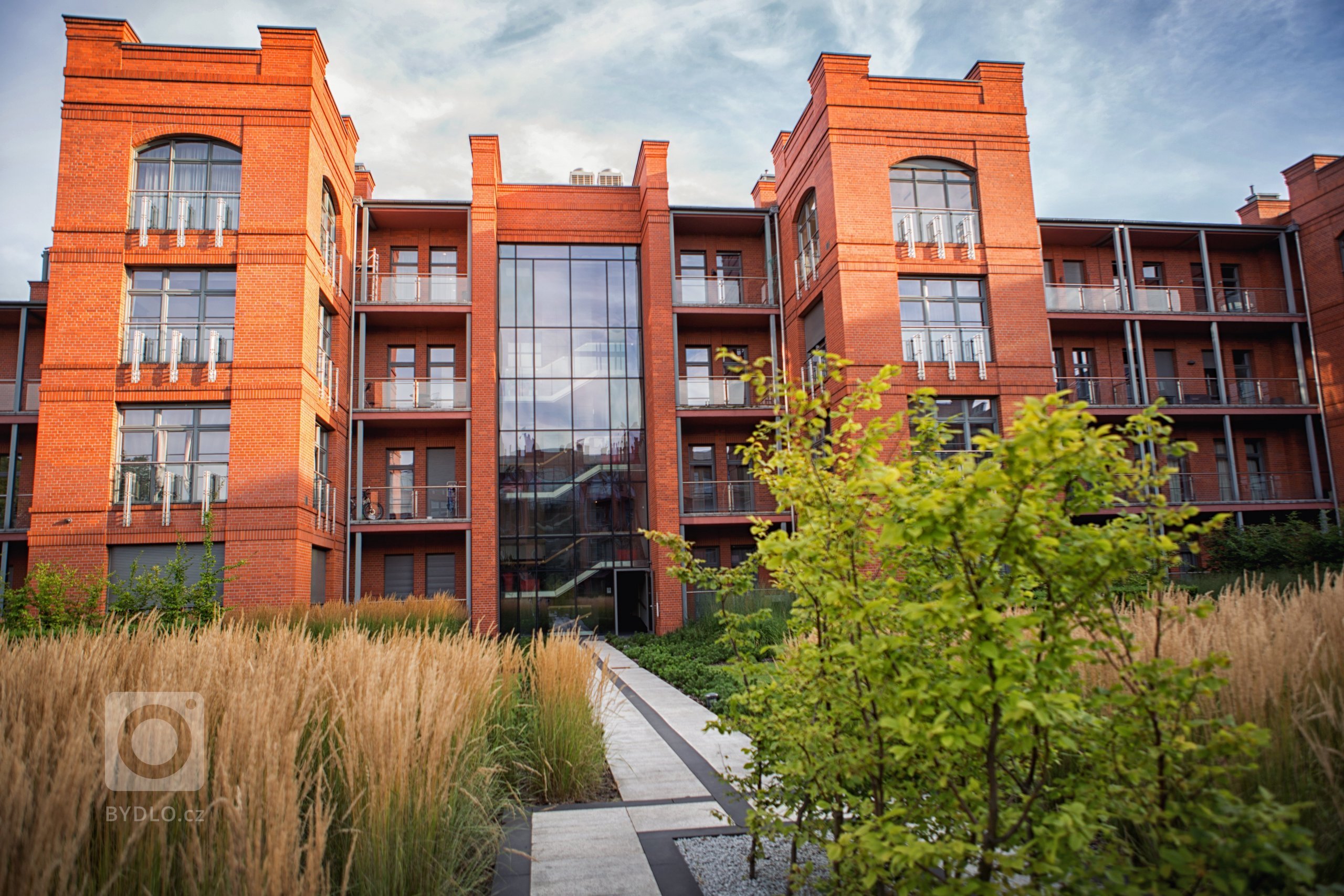 City Park Hotel & Residence