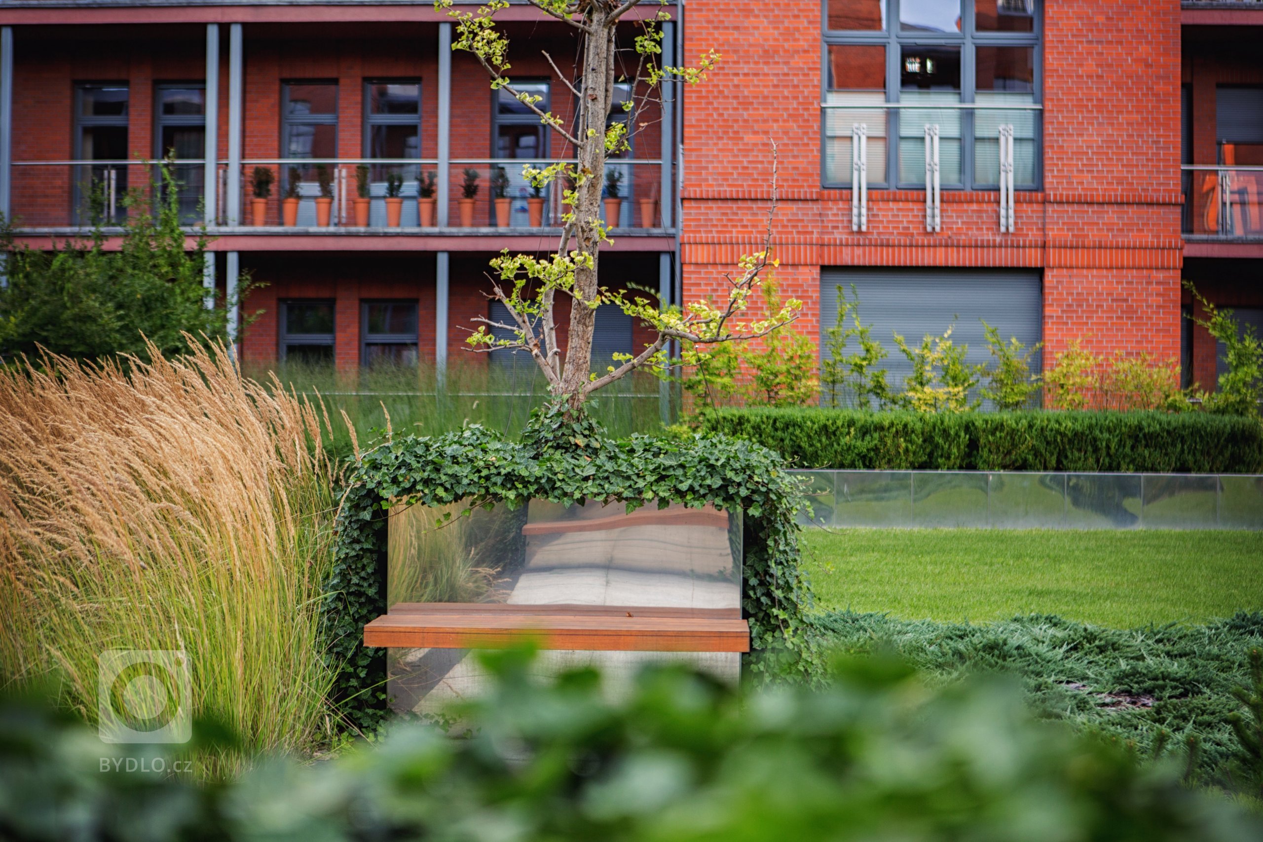 City Park Hotel & Residence