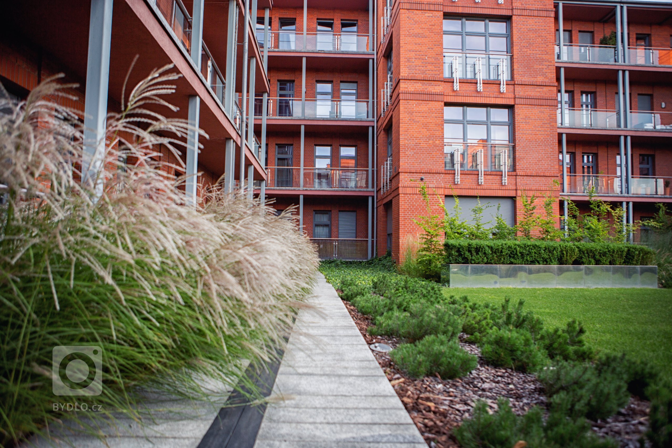 City Park Hotel & Residence